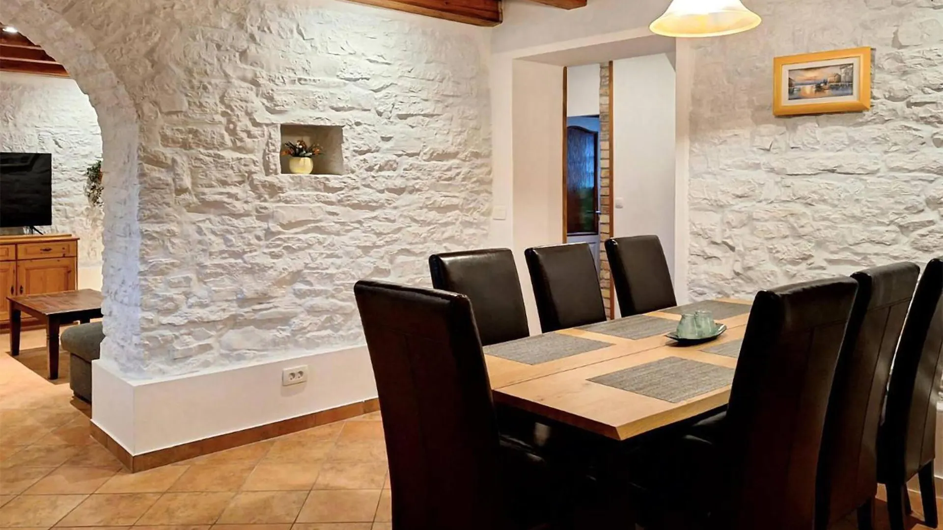 Stunning Home In Pazin With Wifi Heki