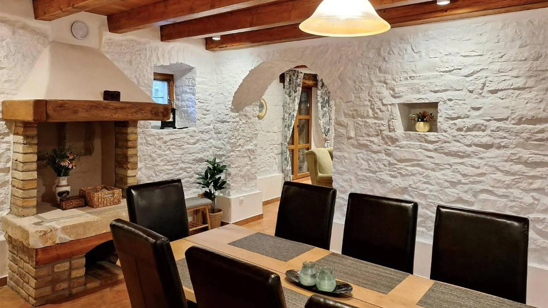 Stunning Home In Pazin With Wifi Heki 0*,