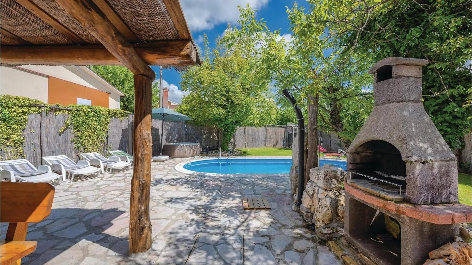 Stunning Home In Pazin With Wifi Heki