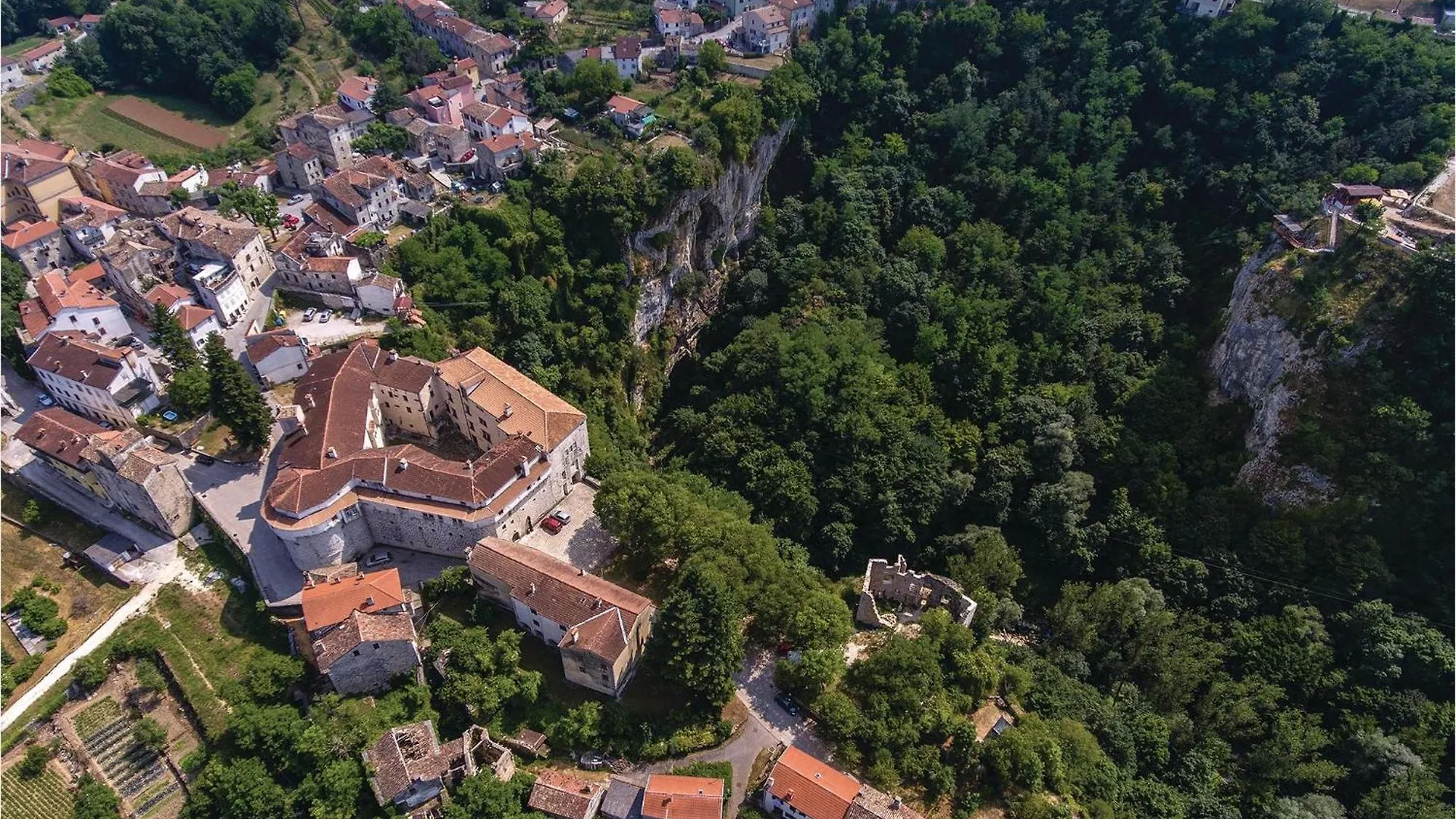 Stunning Home In Pazin With Wifi Heki Holiday home